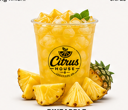Pineapple lemonade with fresh pineapple